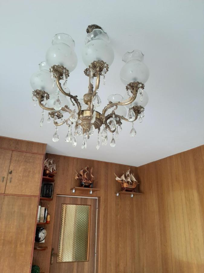 Giovanna - Spacious Lovely Apartment Supetar Exterior foto