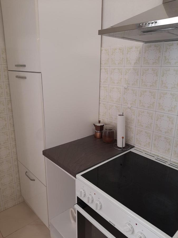 Giovanna - Spacious Lovely Apartment Supetar Exterior foto
