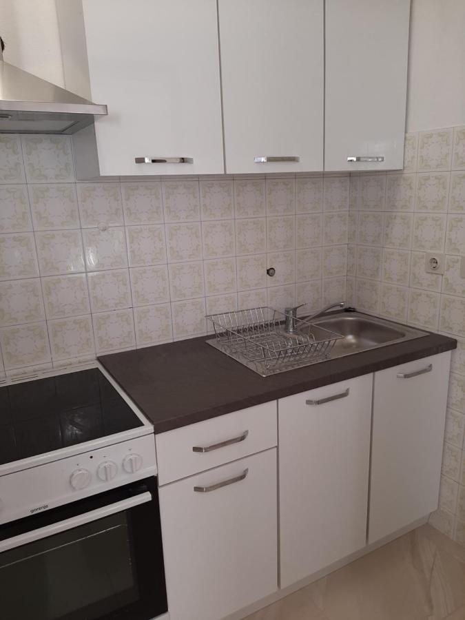Giovanna - Spacious Lovely Apartment Supetar Exterior foto
